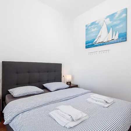 Stella Premium Apartament *